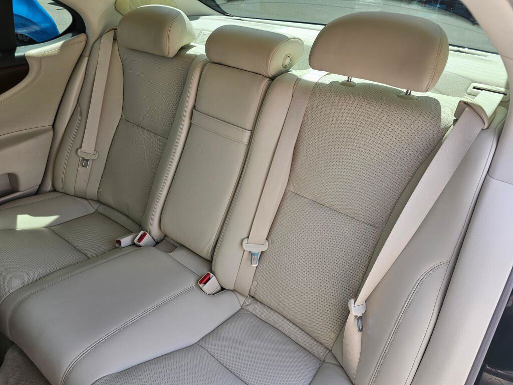 Used 2012 Lexus LS 460 AWD w/ Luxury Value Edition image 17