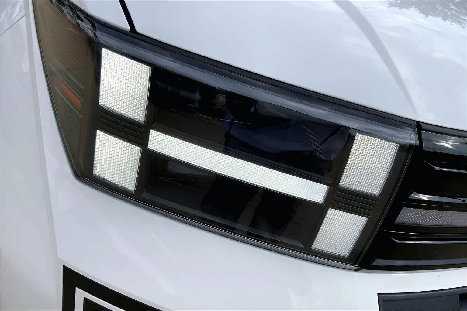 New 2027 Hyundai Santa Fe XRT AWD/4WD image 13