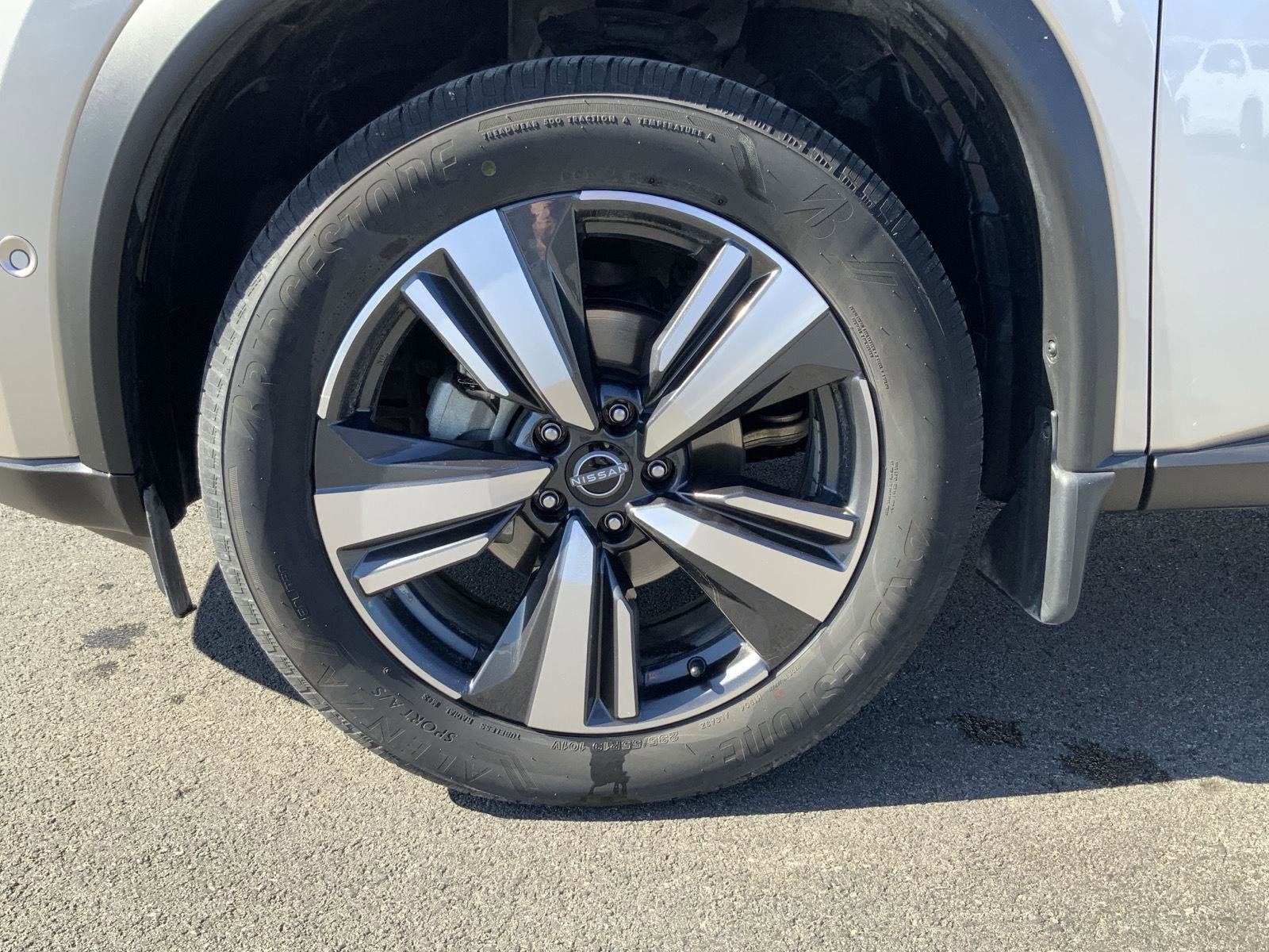 Used 2023 Nissan Rogue Platinum image 21