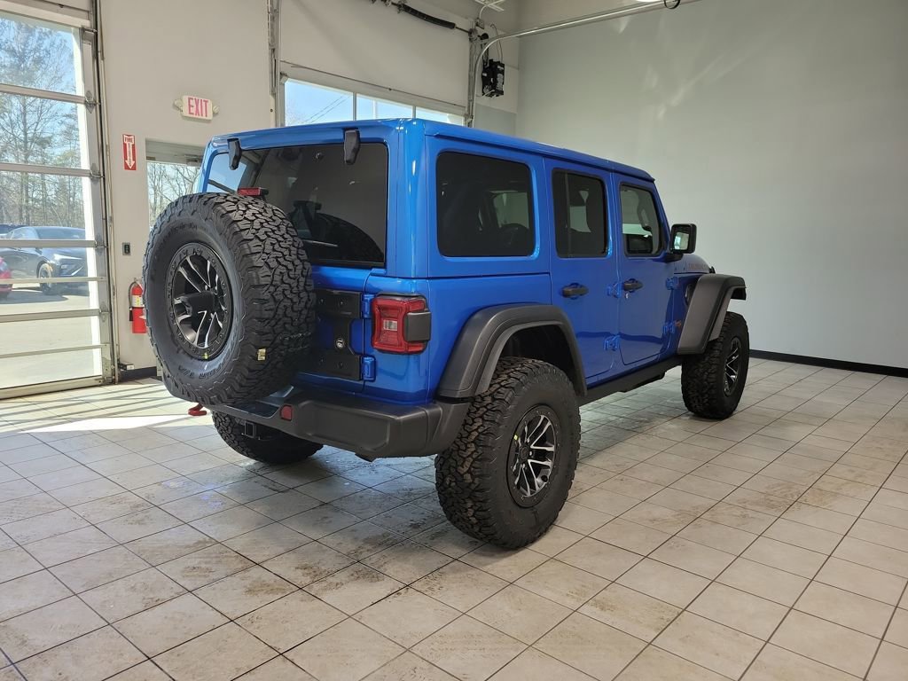 New 2026 Jeep Wrangler Unlimited Rubicon w/ Xtreme 35 Tire Package image 5