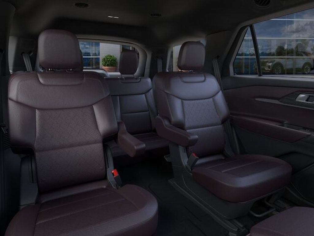 New 2026 Ford Explorer Platinum RWD image 11