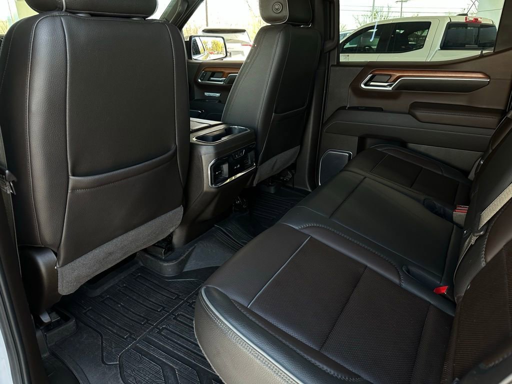 Used 2023 GMC Sierra 1500 Denali w/ Denali Reserve Package image 15