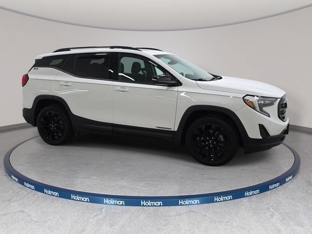 Used 2020 GMC Terrain SLE w/ Driver Convenience Package AWD/4WD image 4