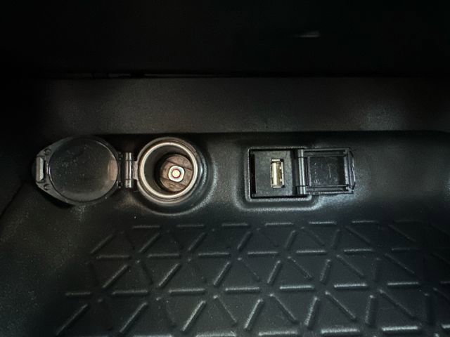 Certified 2021 Toyota RAV4 XLE image 38