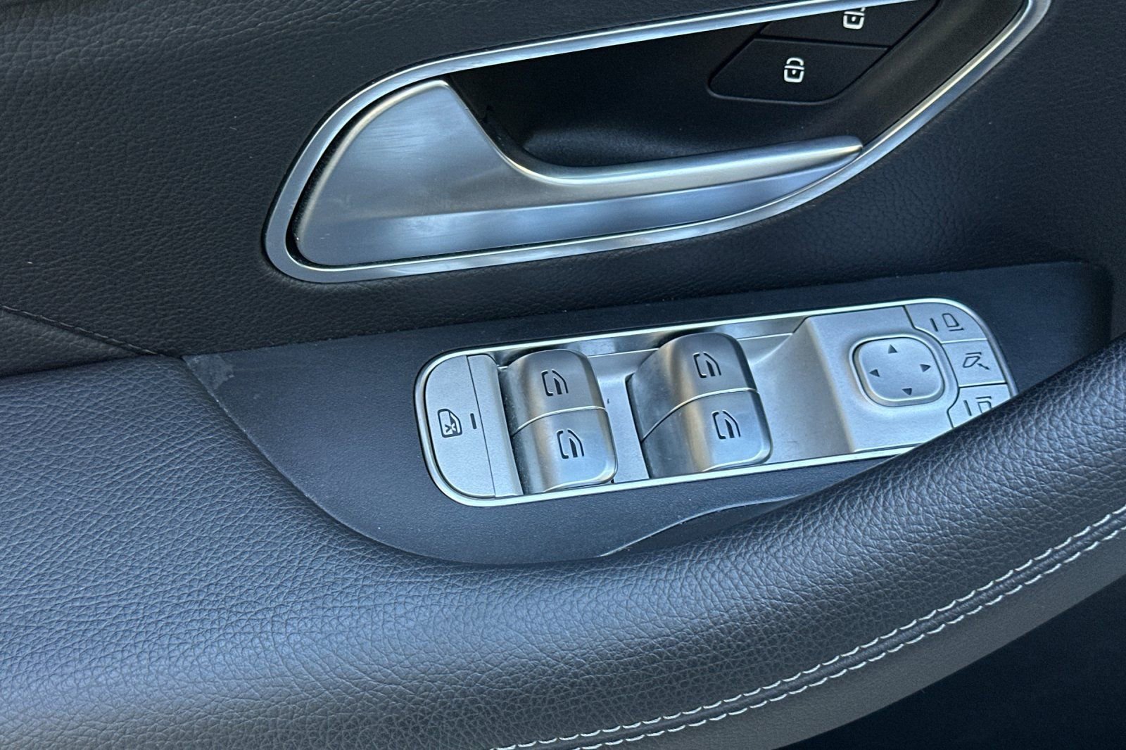 Certified 2023 Mercedes-Benz GLS 450 GLS 450 image 26