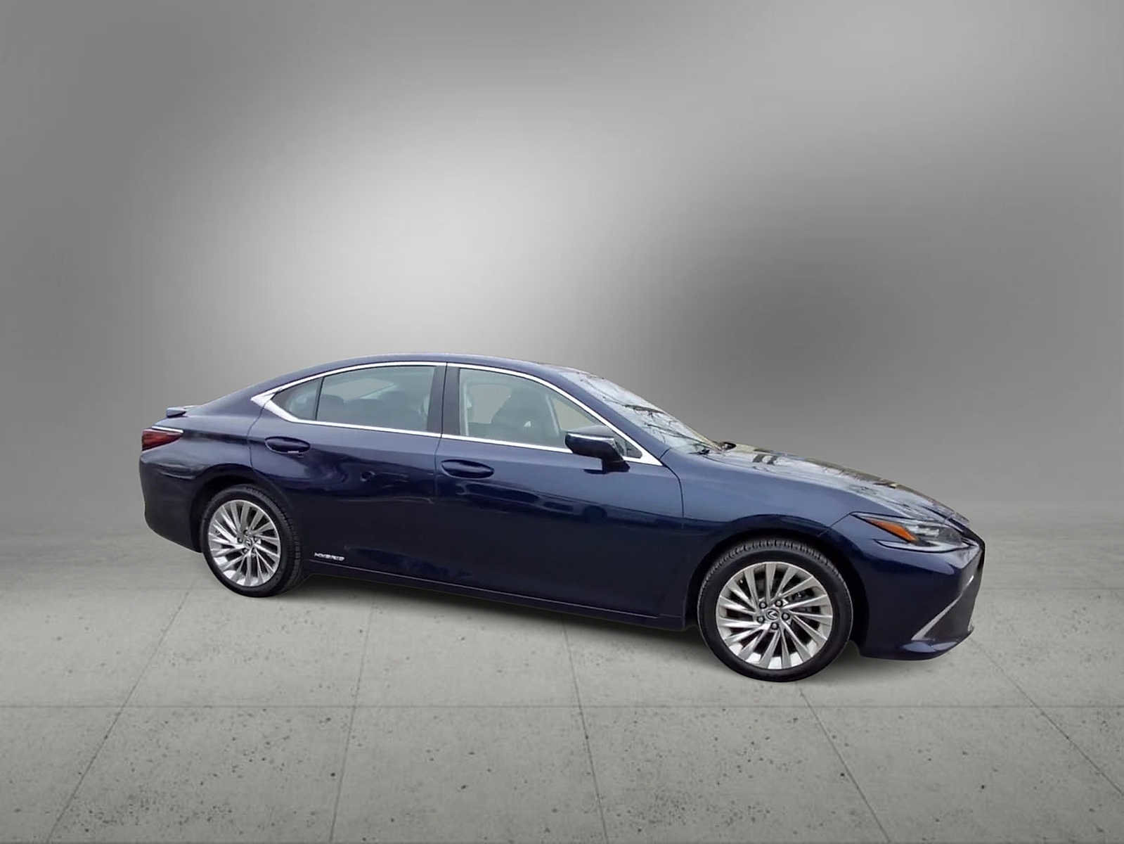 Used 2022 Lexus ES 300h w/ Luxury Package image 9