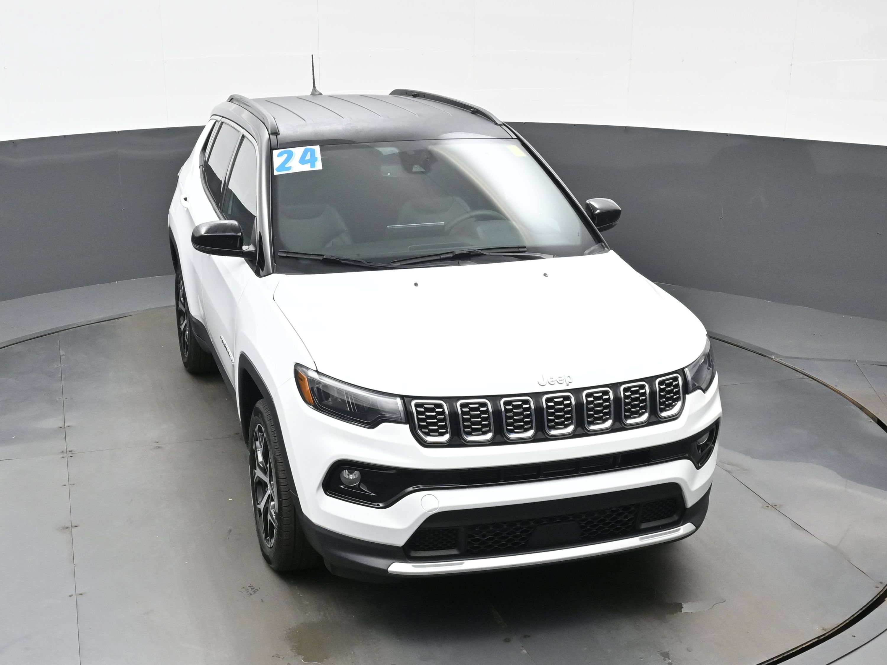 Used 2024 Jeep Compass Limited AWD/4WD image 42
