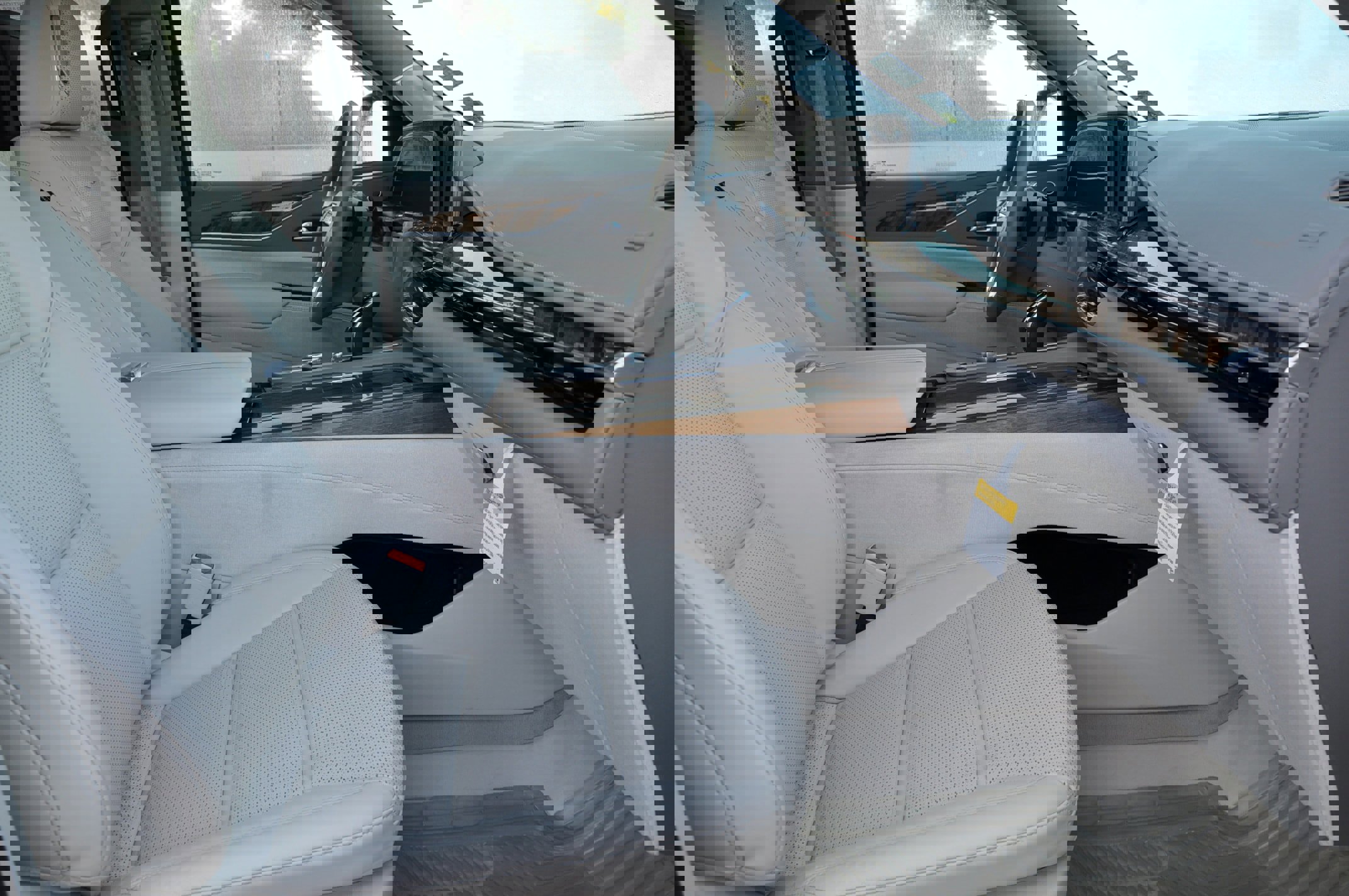 Used 2021 Cadillac Escalade Premium Luxury Platinum image 16