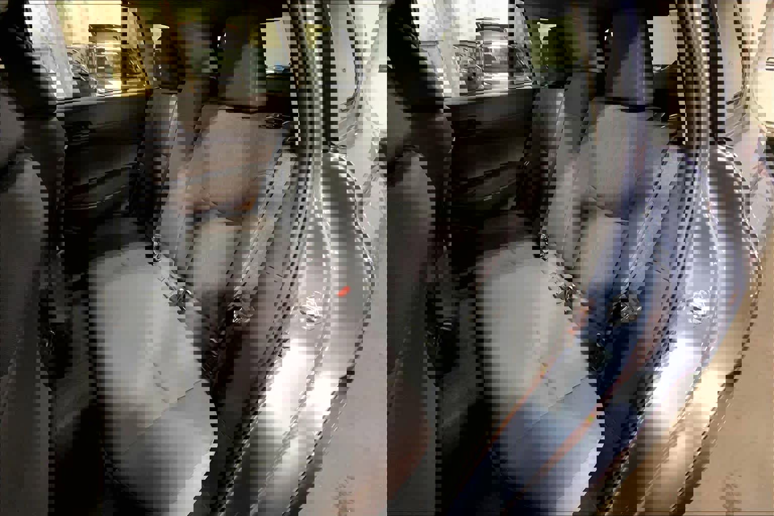 Used 2025 Toyota Corolla Cross LE image 21