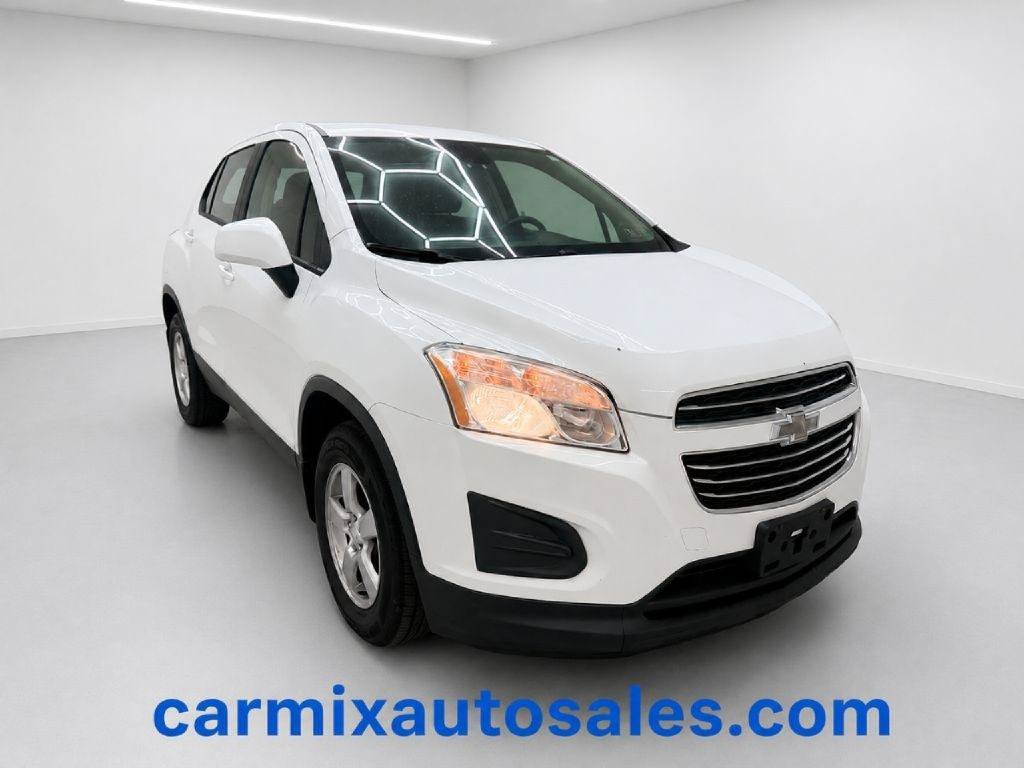 Used 2015 Chevrolet Trax LS w/ LPO, Protection Package AWD/4WD image 1