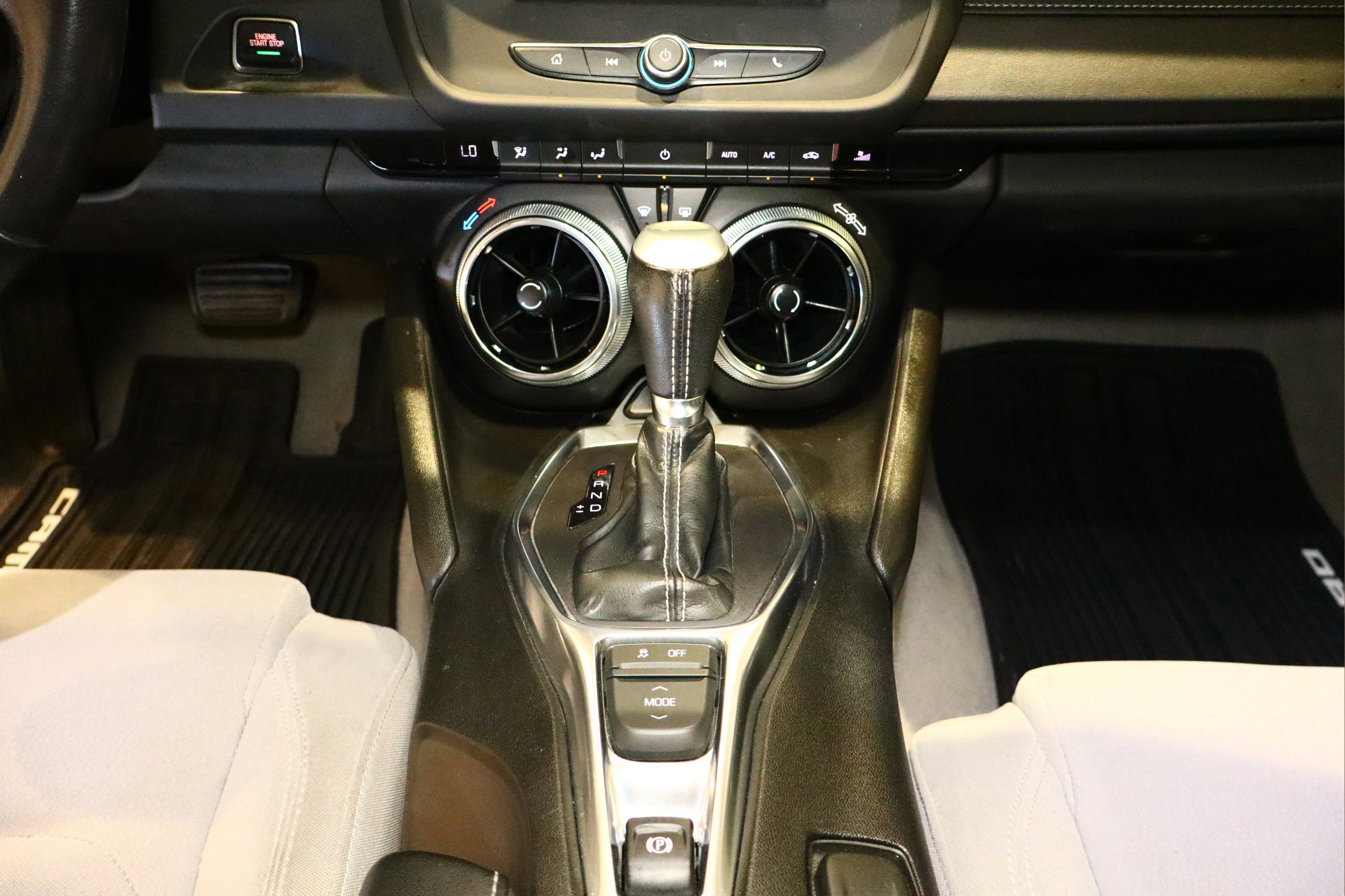 Used 2020 Chevrolet Camaro LT image 22