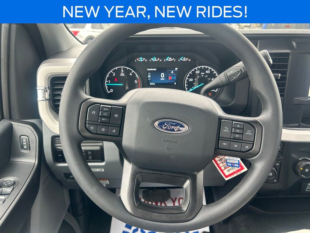 New 2025 Ford F350 XL w/ XL Chrome Package image 20