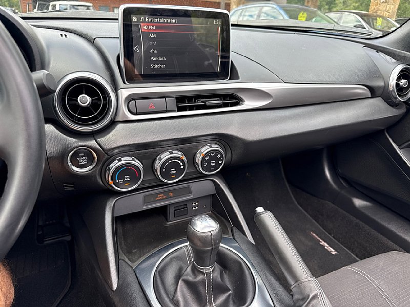 Used 2017 FIAT 124 Spider Classica image 16