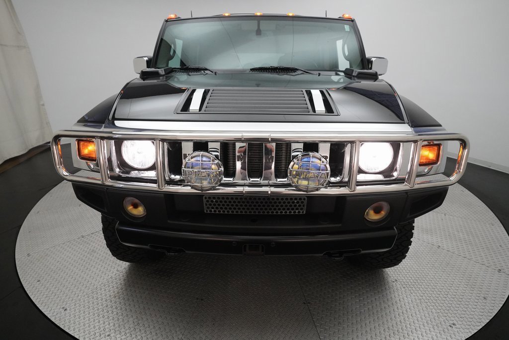 Used 2003 HUMMER H2 w/ Preferred Equipment Group image 5