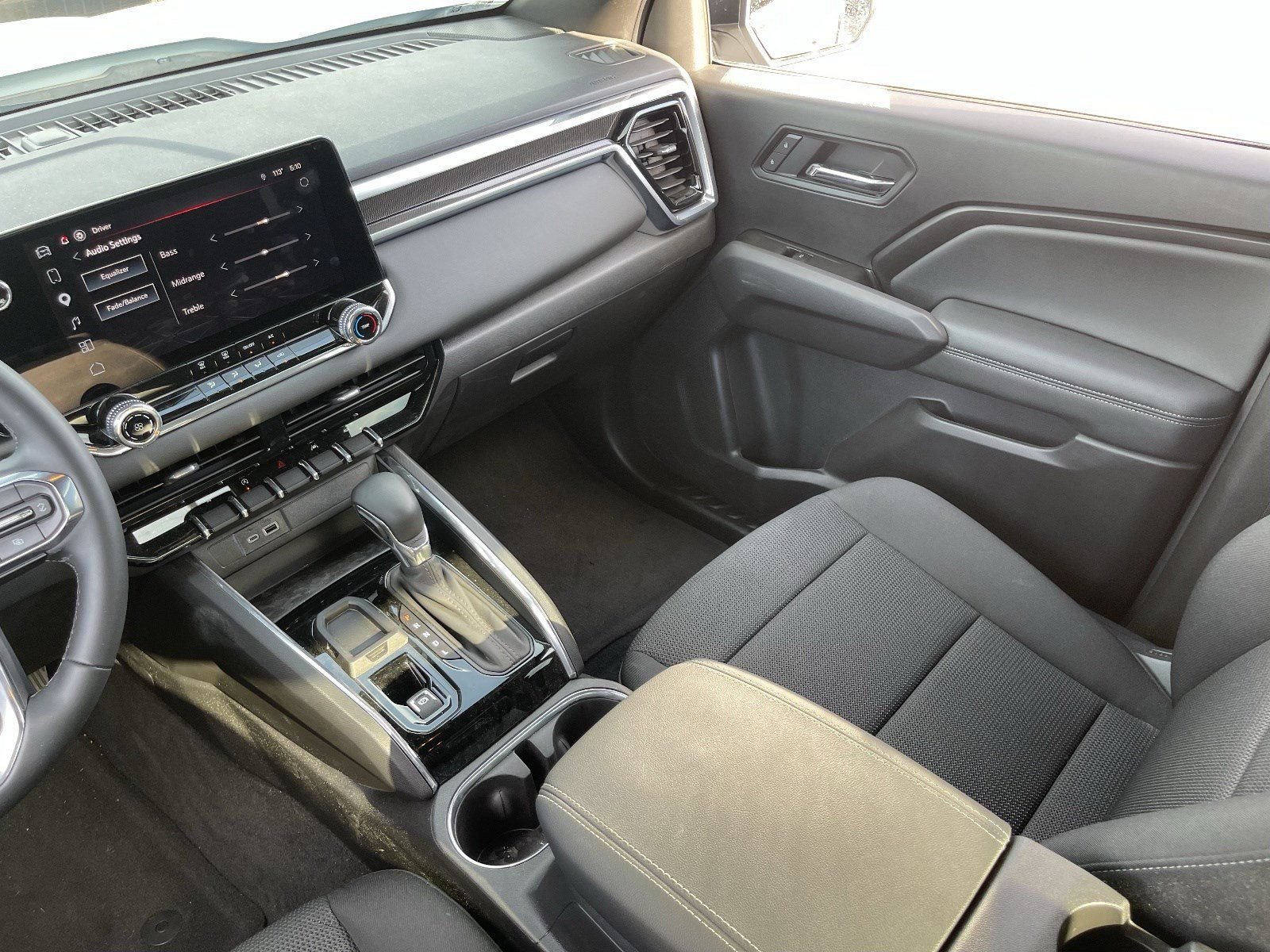Used 2026 GMC Canyon Elevation RWD image 17