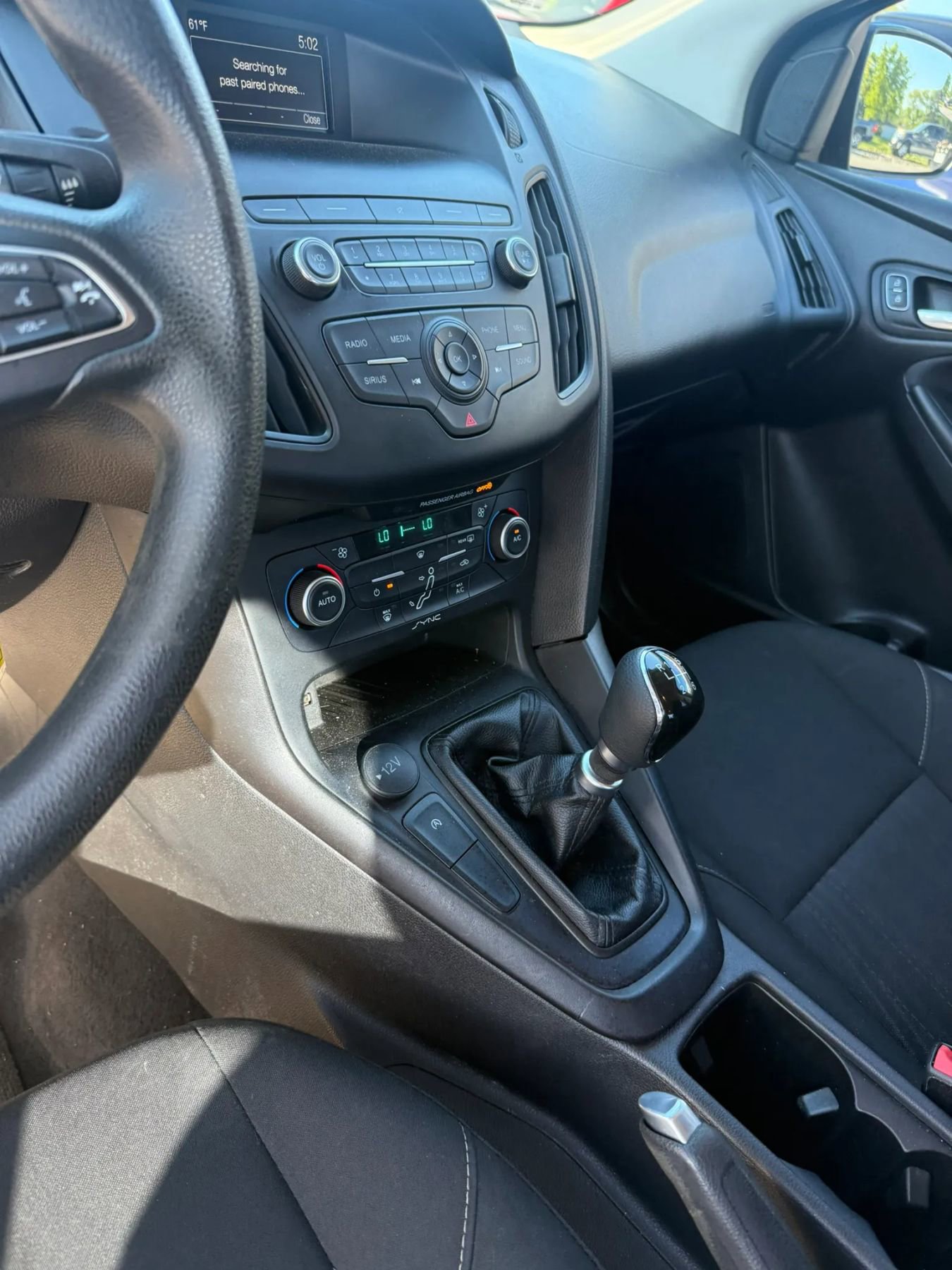 Used 2018 Ford Focus SE FWD image 13