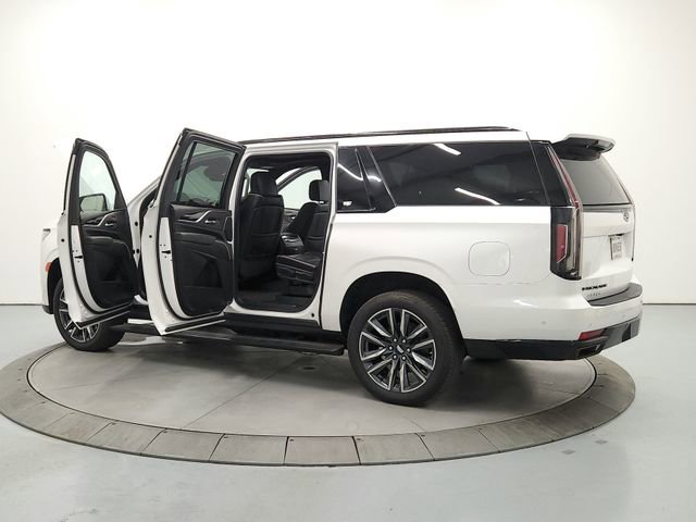 Used 2021 Cadillac Escalade ESV Sport w/ Driver Assist Tech Package AWD/4WD image 13