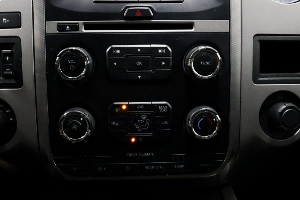 Used 2017 Ford Expedition XLT image 35