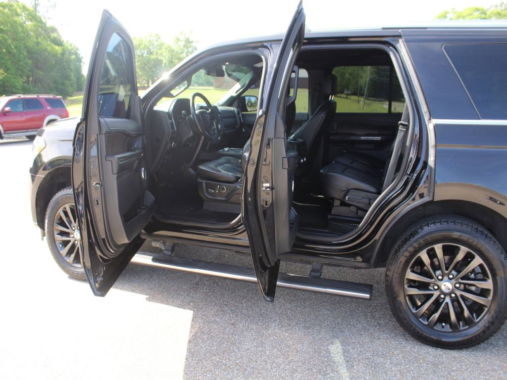 Used 2019 Ford Expedition Limited image 14