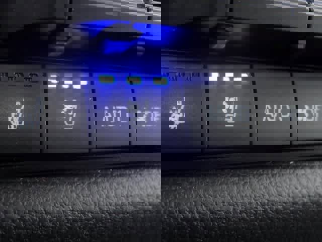 Used 2023 Toyota Sequoia Limited image 34