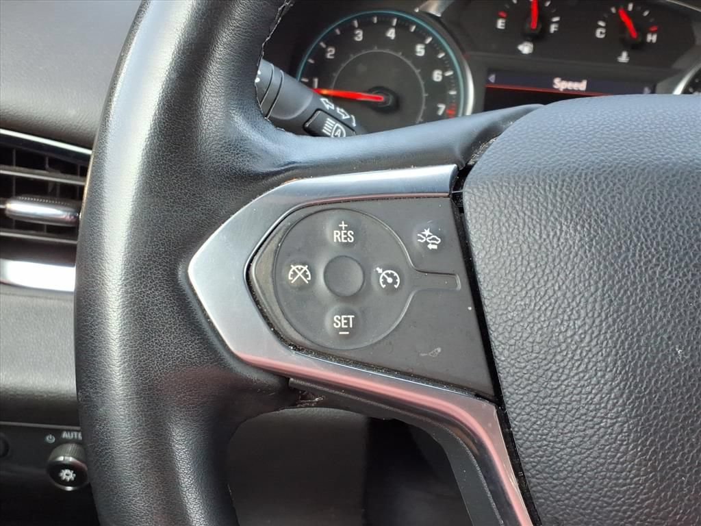 Used 2023 Chevrolet Traverse LT AWD/4WD image 14