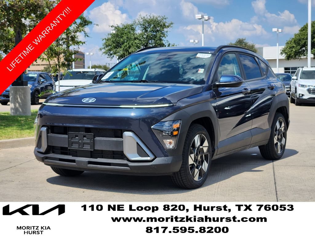 Used 2025 Hyundai Kona SEL FWD image 2