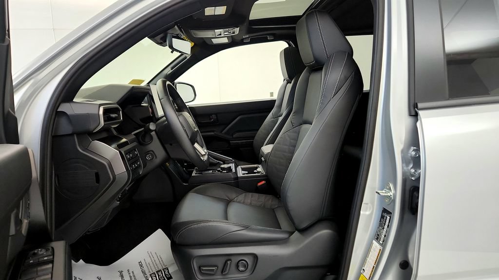 Certified 2025 Toyota 4Runner TRD Off-Road Premium w/ Tow Technology Package AWD/4WD image 24