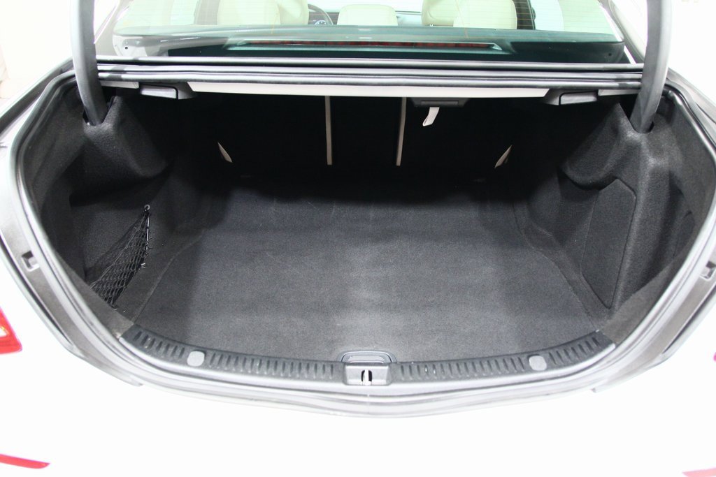 Used 2020 Mercedes-Benz E 350 4MATIC Sedan image 28