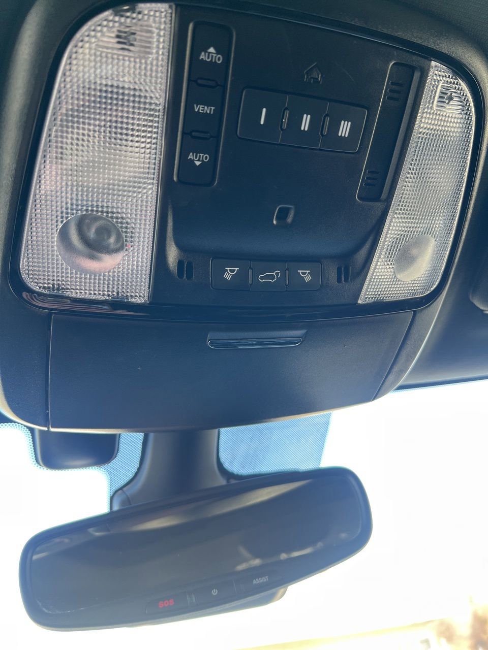 Used 2023 Dodge Durango GT image 32