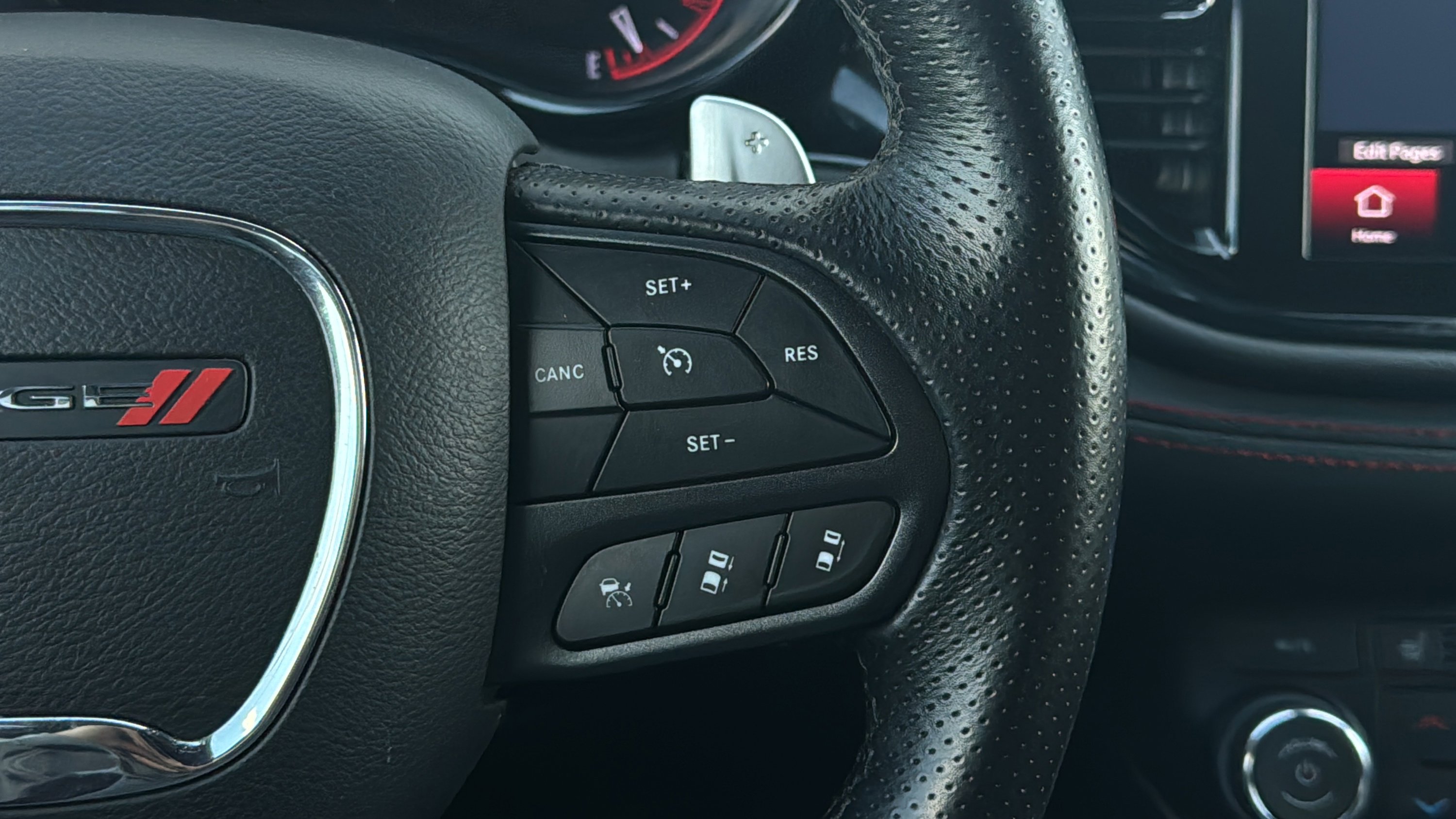 Used 2024 Dodge Durango GT AWD/4WD image 12