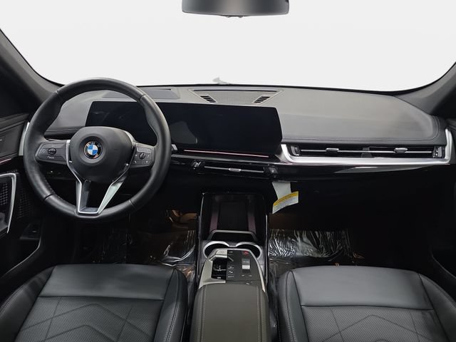 Certified 2026 BMW X1 xDrive28i w/ Technology Package AWD/4WD image 9