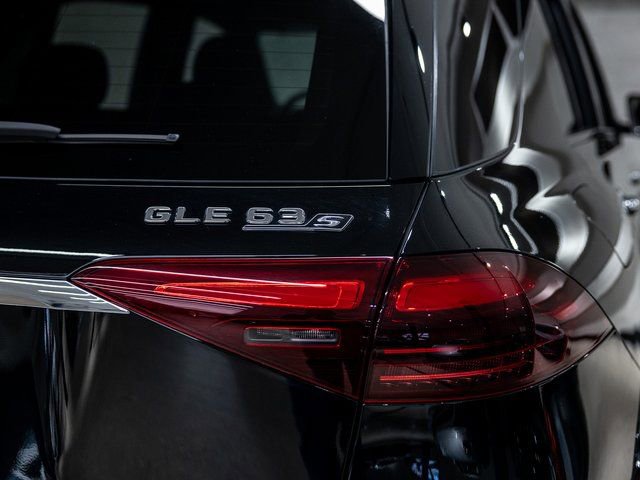 Used 2025 Mercedes-Benz GLE 63 AMG S w/ AMG Night Package image 20