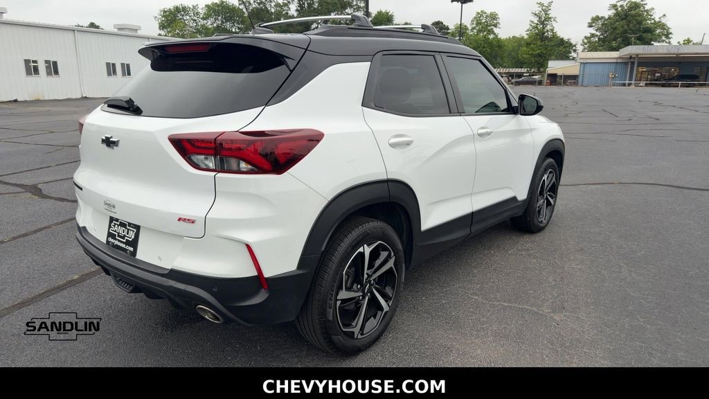Used 2021 Chevrolet TrailBlazer RS w/ Technology Package FWD image 8