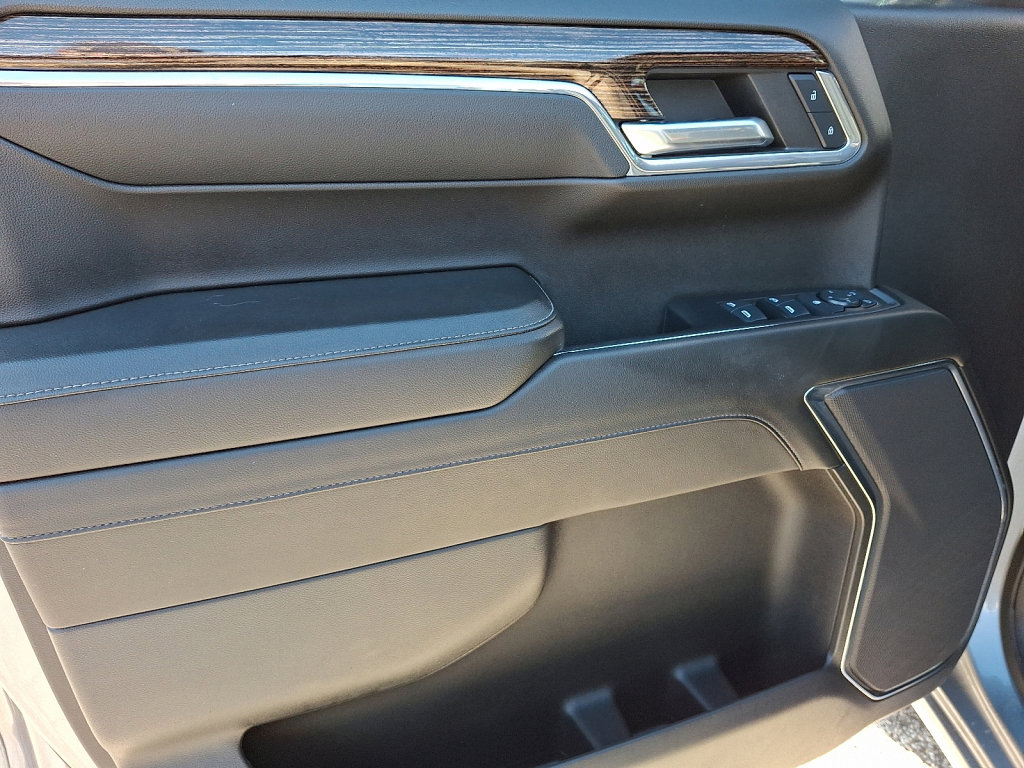 Used 2024 GMC Sierra 1500 Elevation image 22