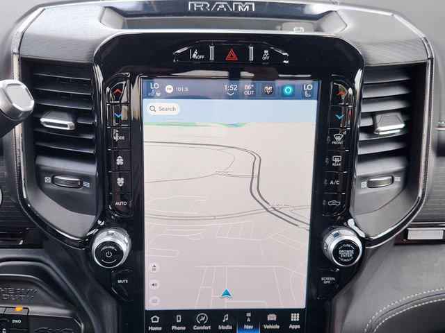 Used 2023 RAM 2500 Limited image 12