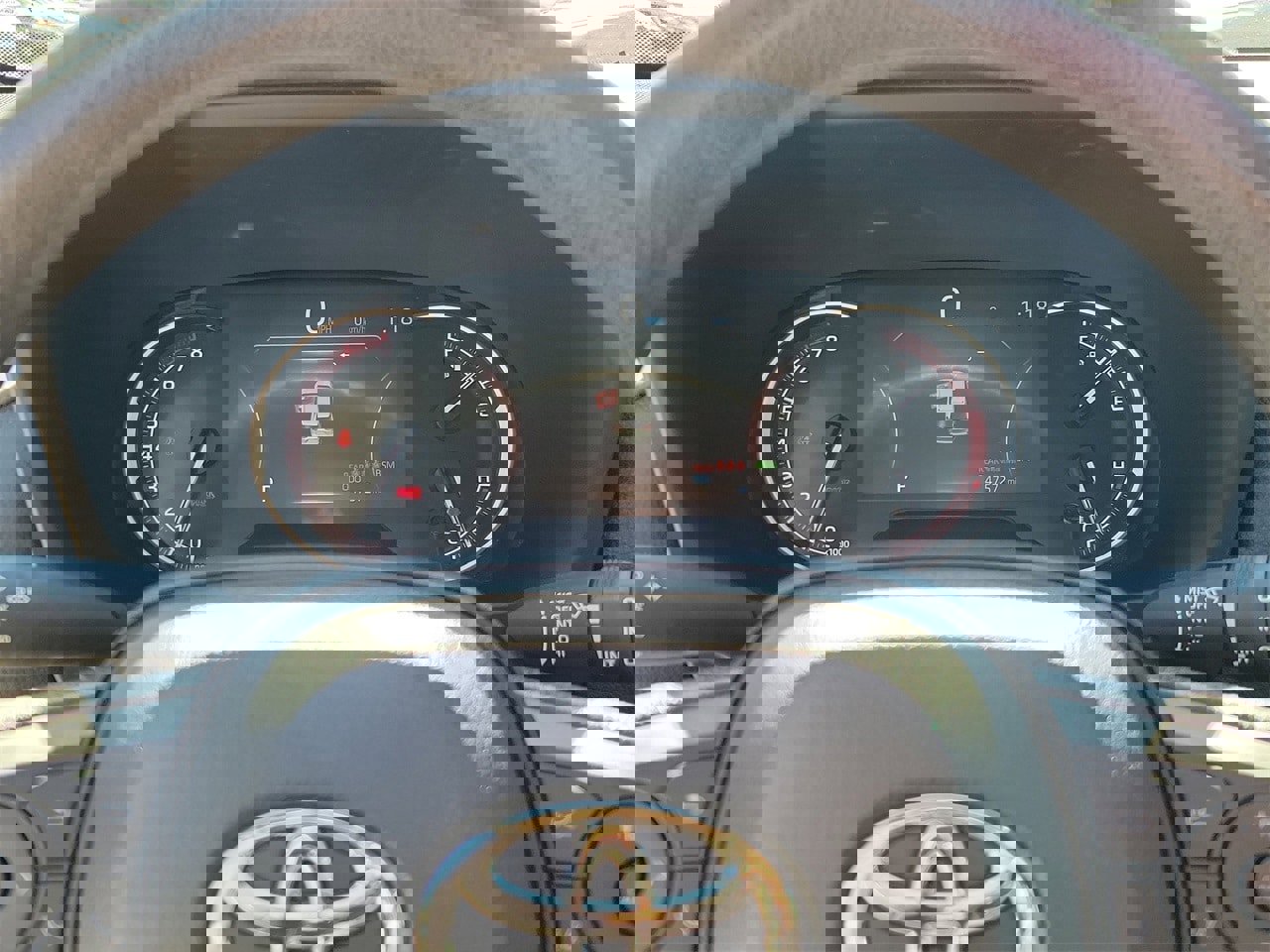 Used 2024 Toyota RAV4 XLE image 21