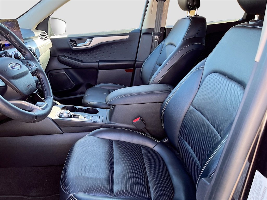 Used 2020 Ford Escape SEL image 21