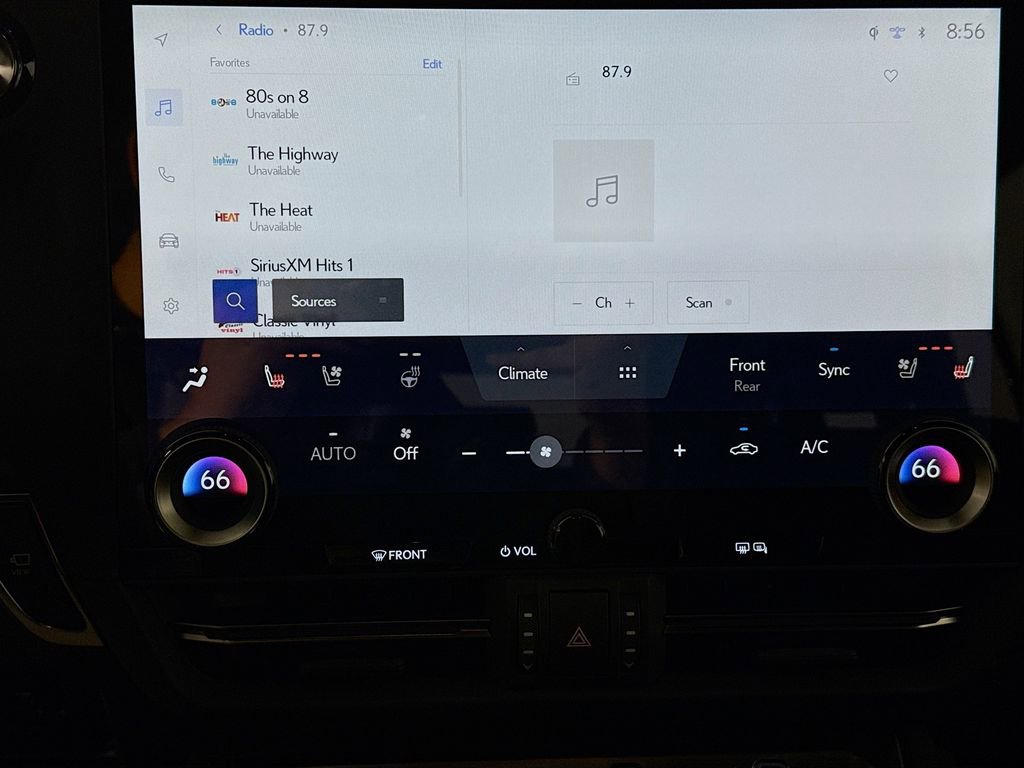 Used 2025 Lexus GX 550 550 Premium image 18