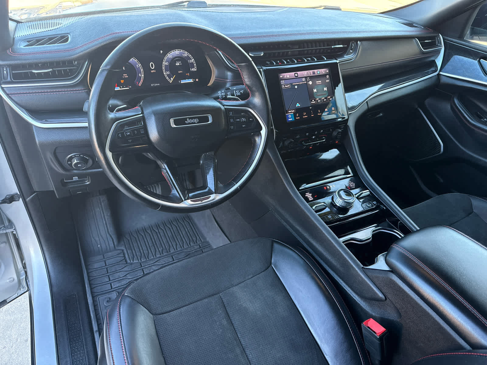 Used 2022 Jeep Grand Cherokee Trailhawk image 13