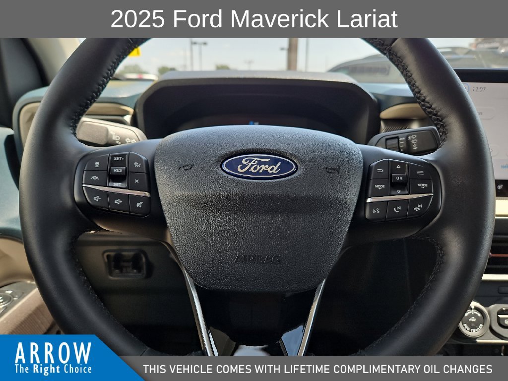 Used 2025 Ford Maverick Lariat w/ 4K Tow Package AWD/4WD image 27