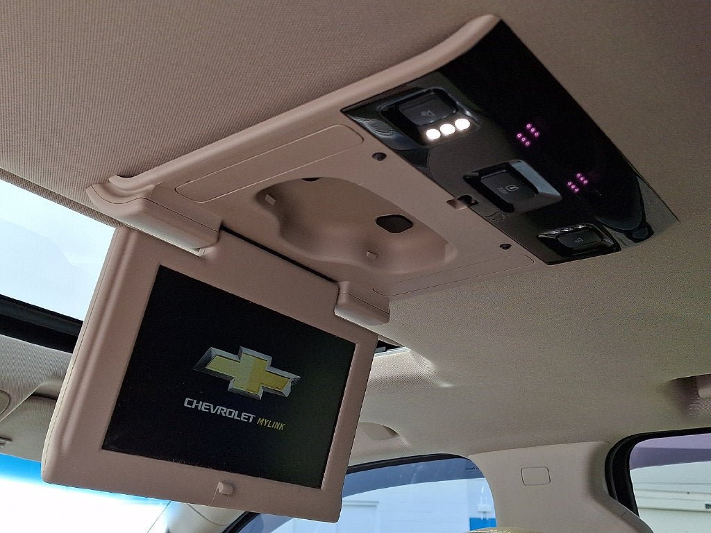 Used 2018 Chevrolet Tahoe Premier AWD/4WD image 11