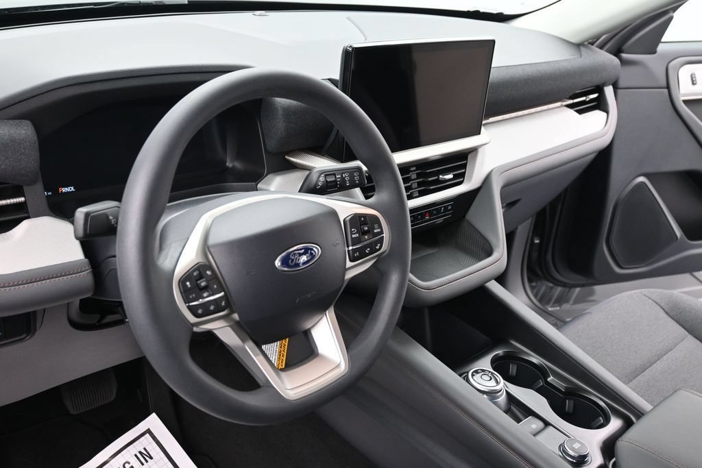 New 2026 Ford Explorer Active AWD/4WD image 16