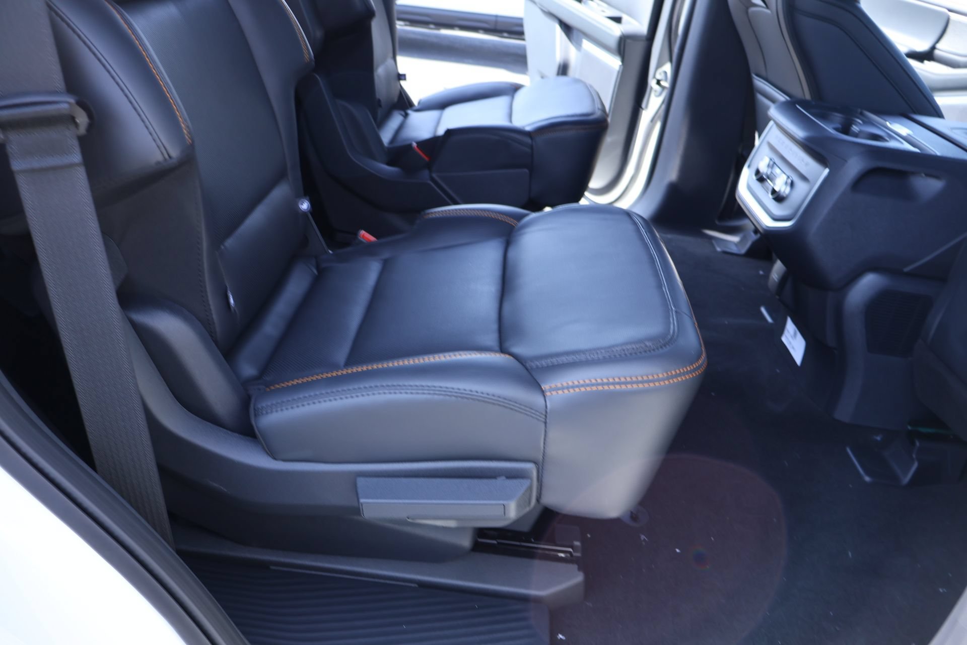 New 2027 Ford Expedition Tremor w/ Driver's Package AWD/4WD image 17
