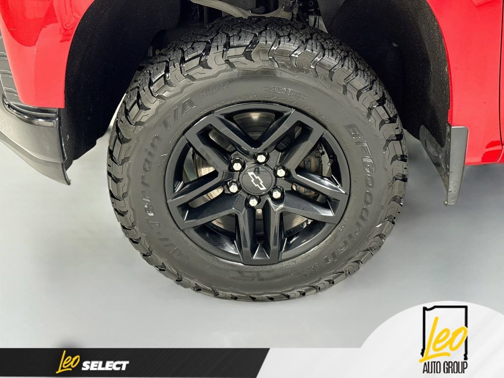 Used 2021 Chevrolet Silverado 1500 Custom Trail Boss w/ LPO, Dark Essentials Package AWD/4WD image 32