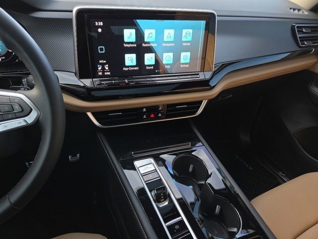 Used 2024 Volkswagen Atlas Cross Sport SEL R-Line image 36