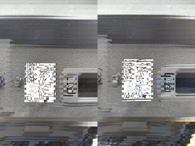 Certified 2024 Toyota Sienna XLE image 14