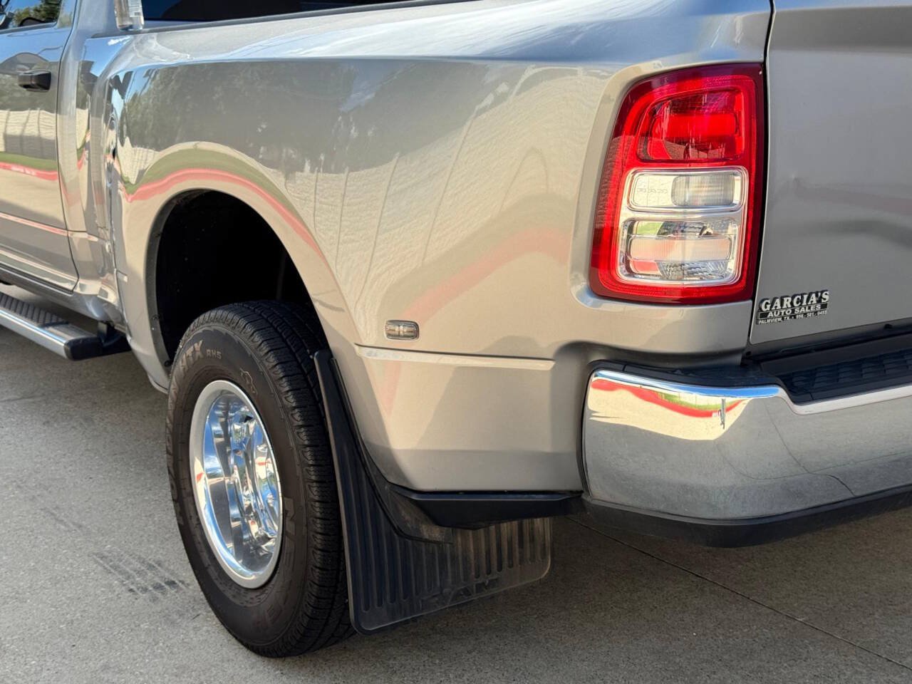 Used 2022 RAM 3500 Tradesman AWD/4WD image 46