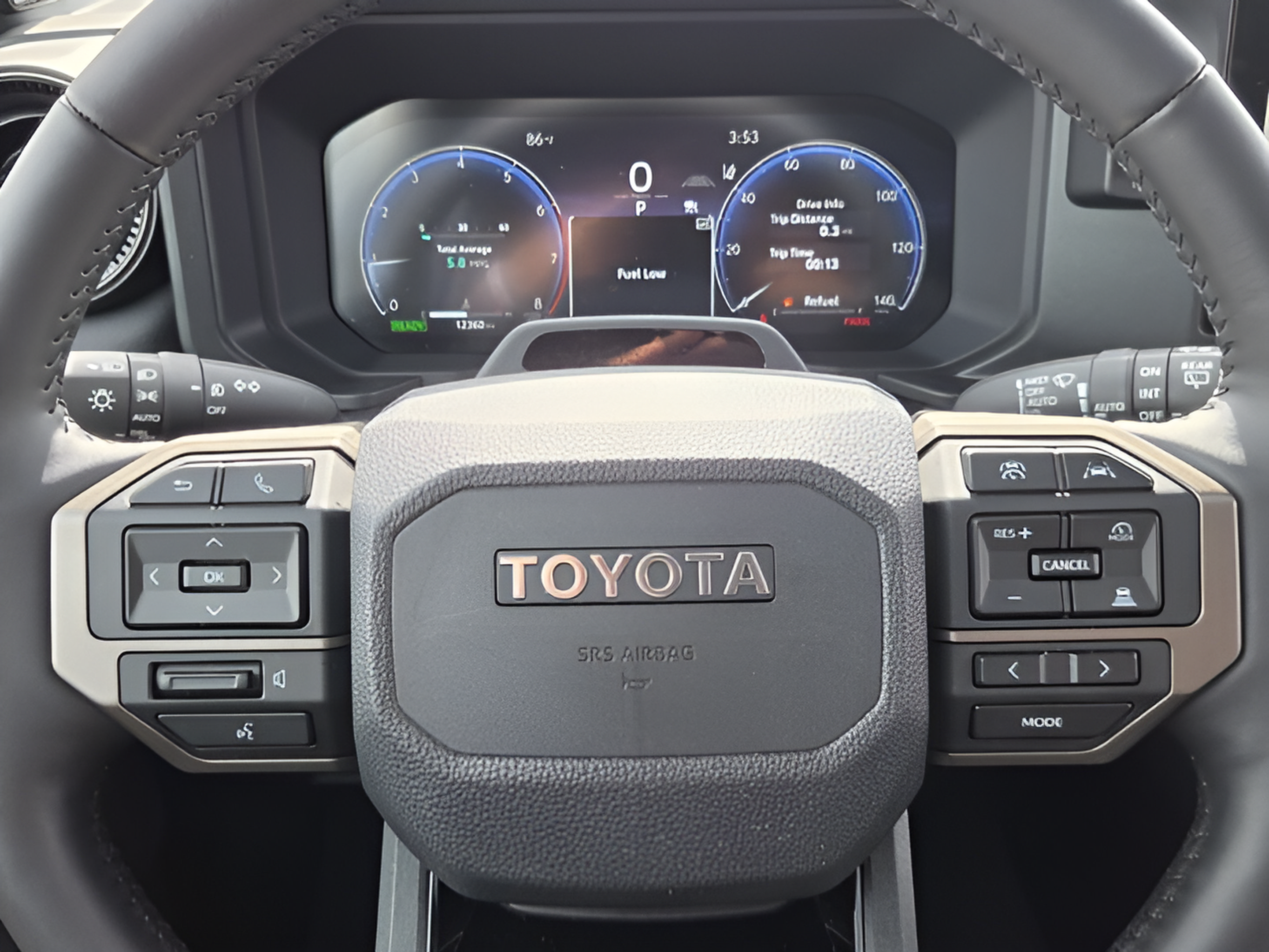 Used 2025 Toyota Land Cruiser w/ Premium Package AWD/4WD image 31