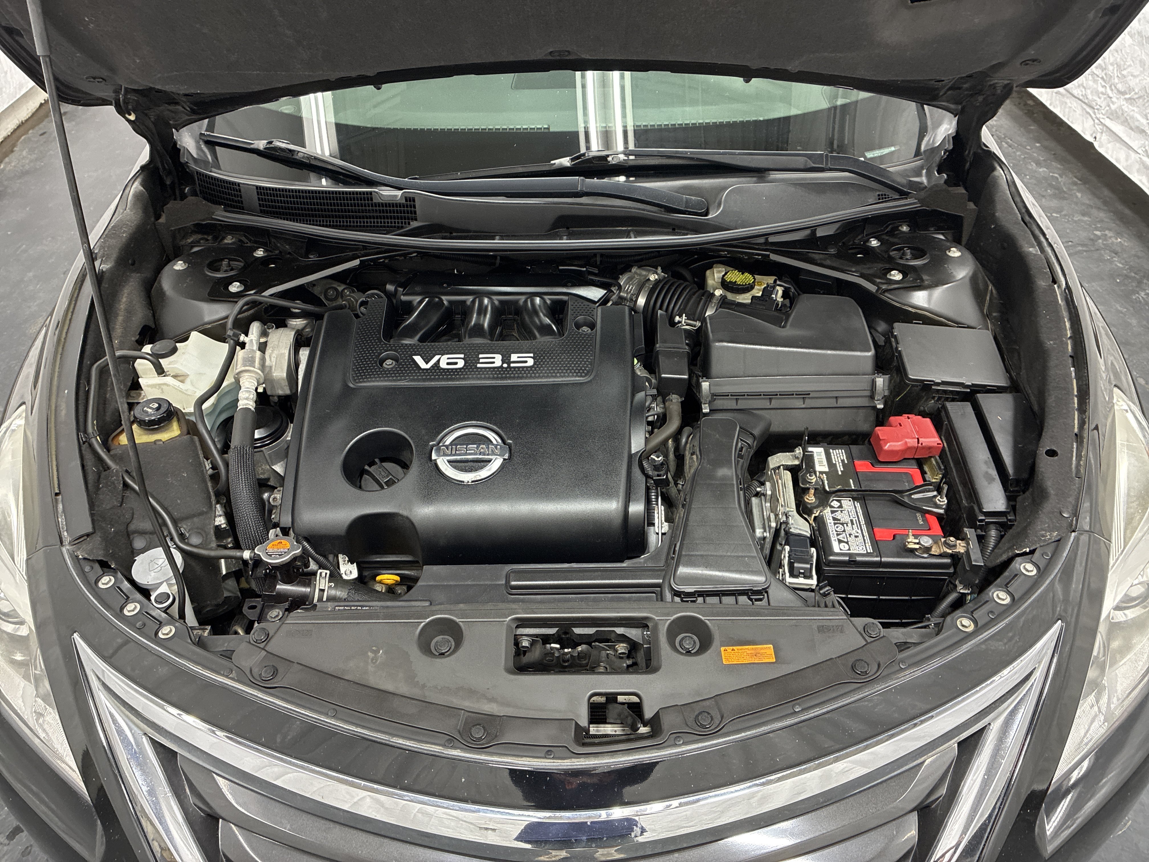 Used 2015 Nissan Altima 3.5 SL FWD image 6