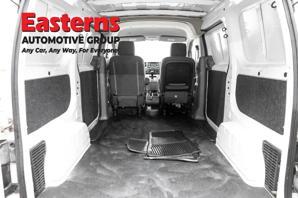 Used 2019 Nissan NV200 SV FWD image 9